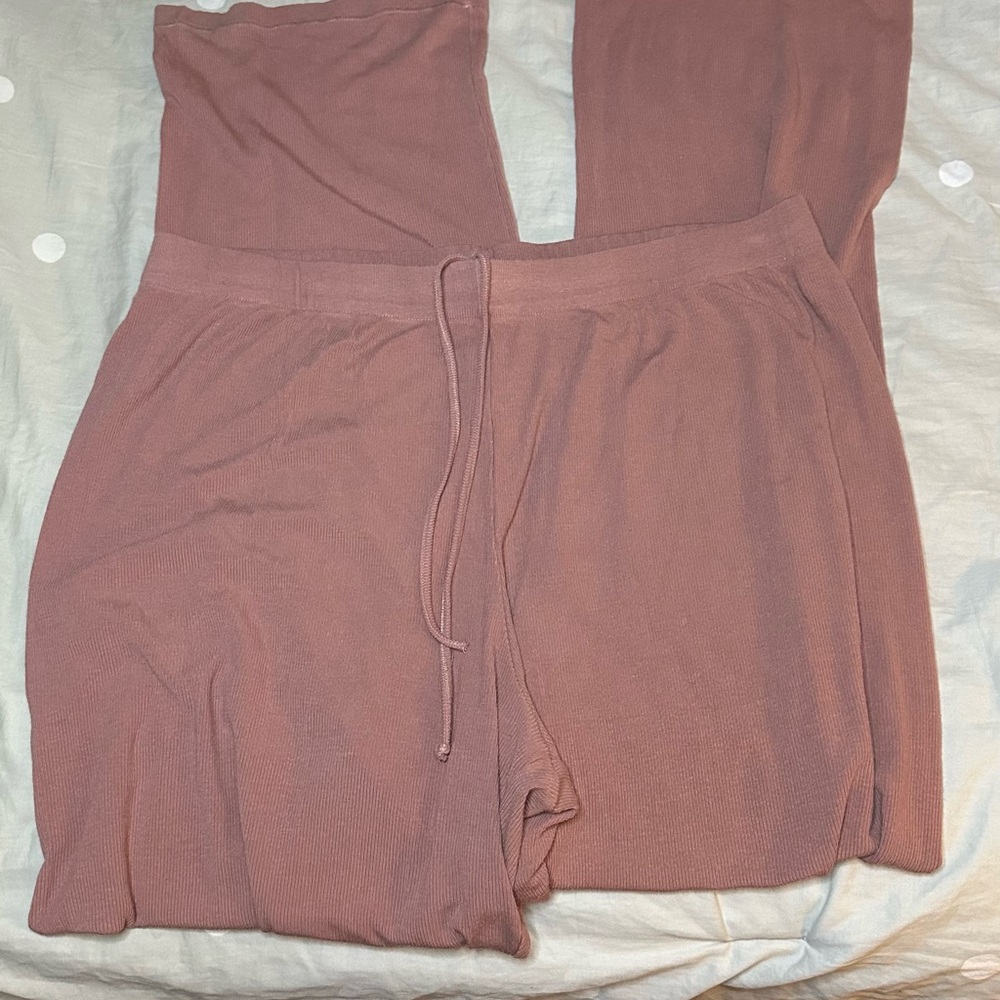 Skims ribbed pants XL
